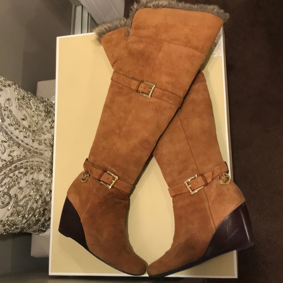MK boots - Picture 1 of 11